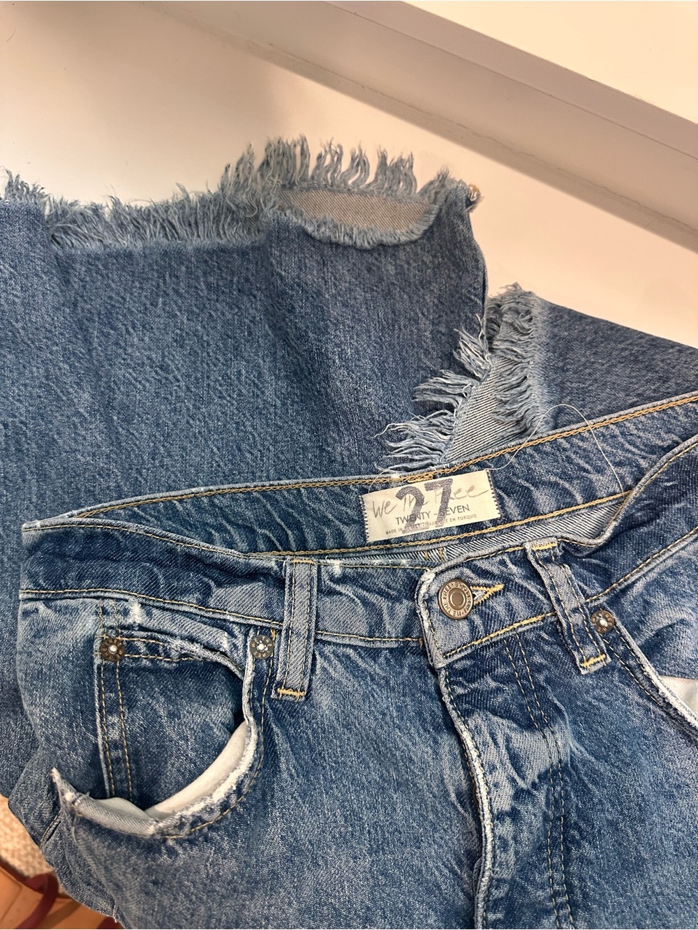 We the Free Old West Slouchy jeans 27 EUC 🤠 high-rise wide- leg - Picture 6 of 6